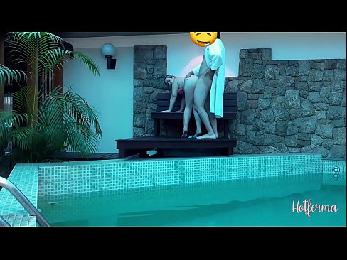 ❤️ O xefe invita a criada á piscina, pero non puido resistirse a un quente ❤❌ Putas na pornografía gl.assay-define-smartlink.ru